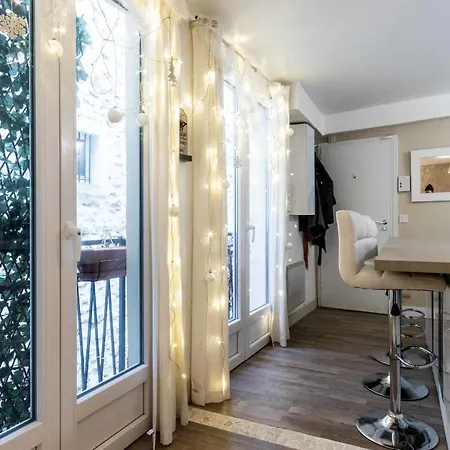 Appartamento Cosy Near Belleville Parigi